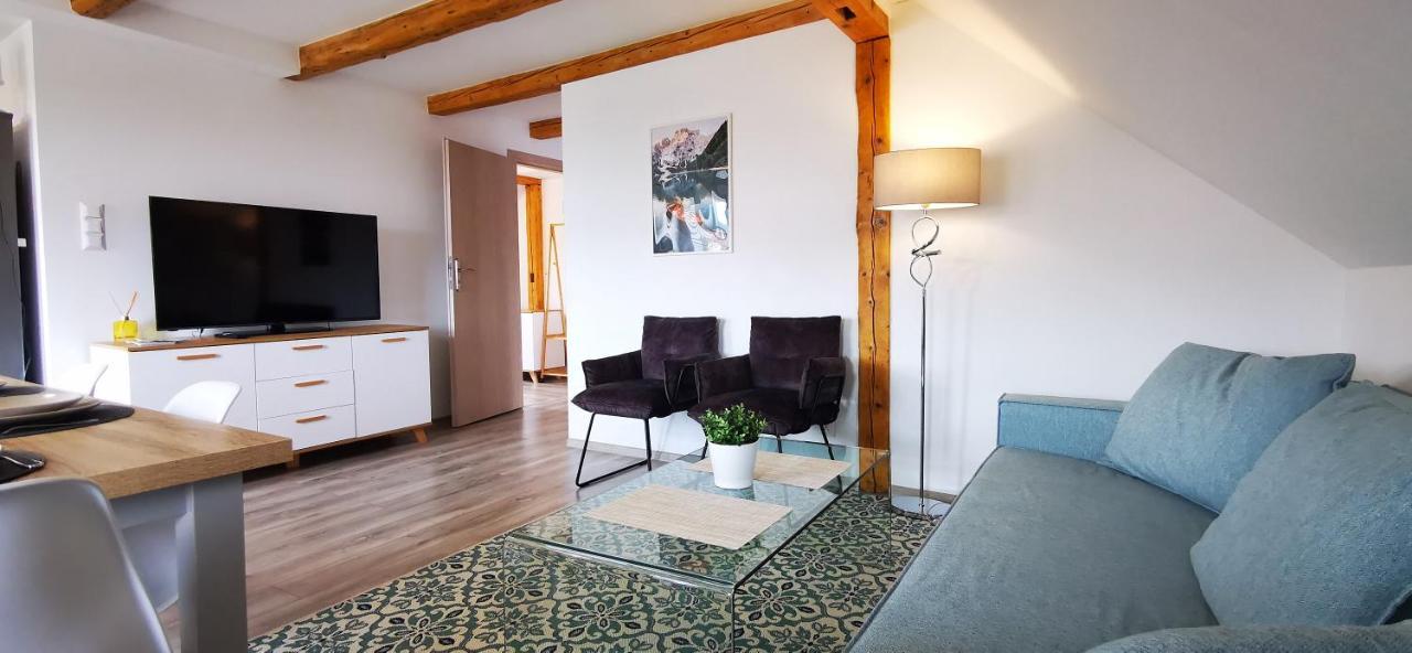Klimatyczny Apartament Nr 8 Z Widokiem Na Gory Sowie Bielawa  Buitenkant foto