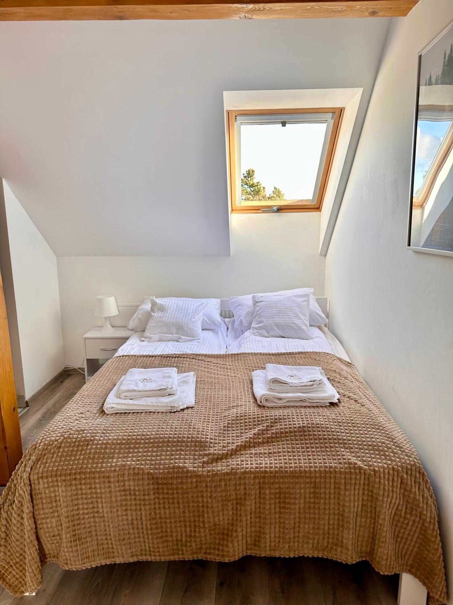 Klimatyczny Apartament Nr 8 Z Widokiem Na Gory Sowie Bielawa  Buitenkant foto